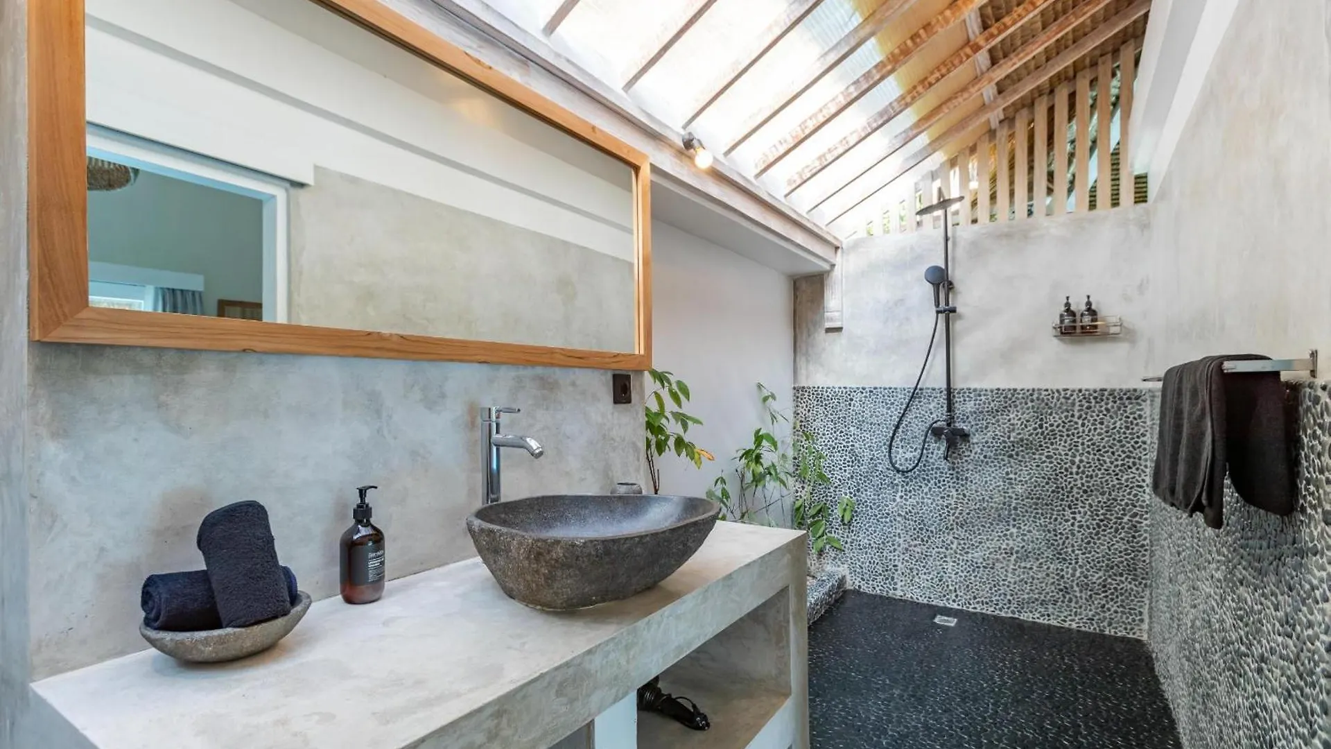 Villa Sukacita - Family Friendly 4Br Seminyak Eat Street 900M Walk To Beach